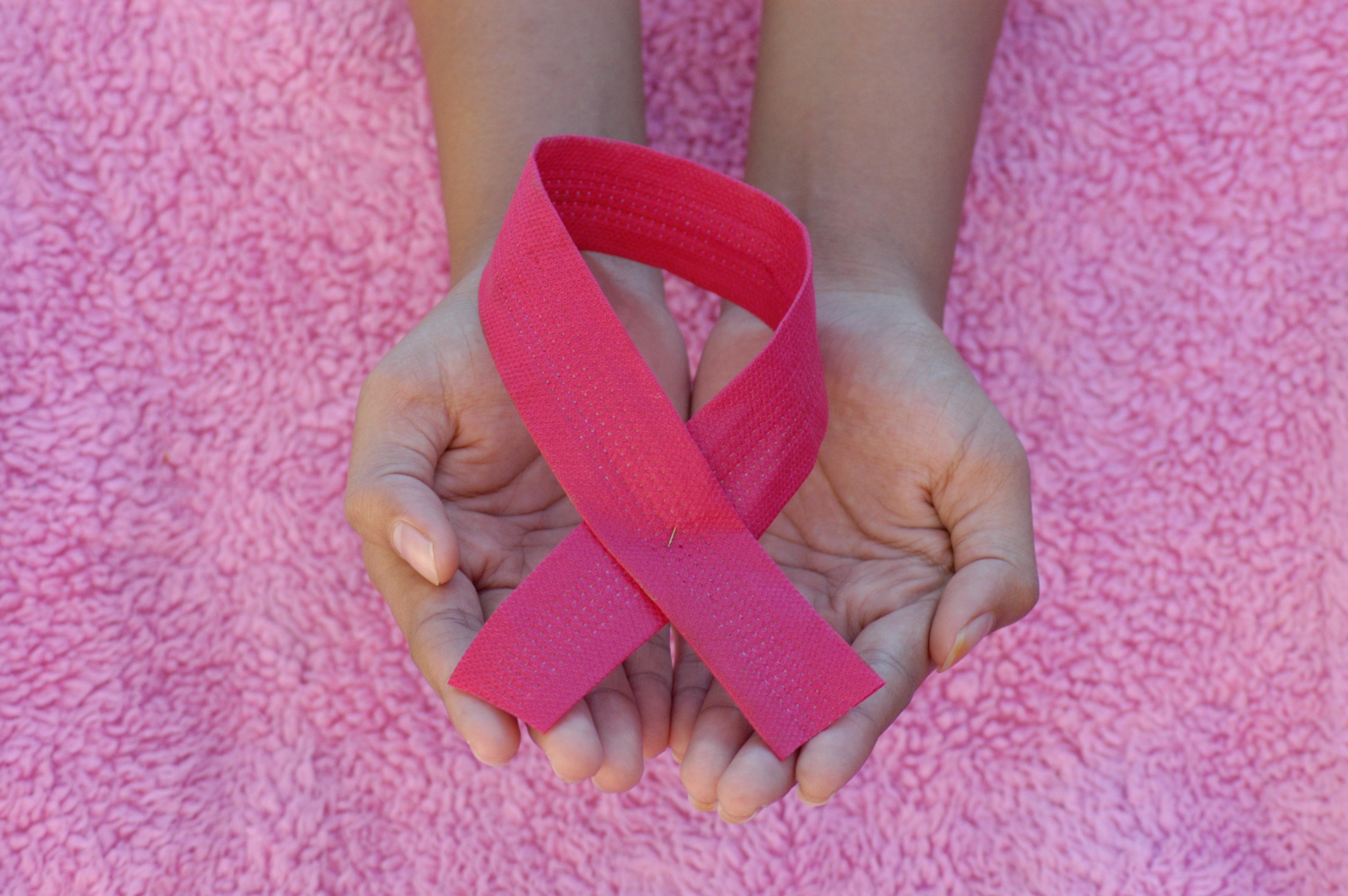 Signs and symptoms of breast cancer – Jennifer Young